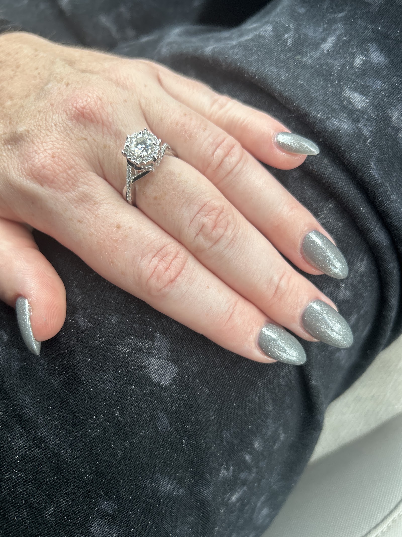Faustine Nails nail photo 1
